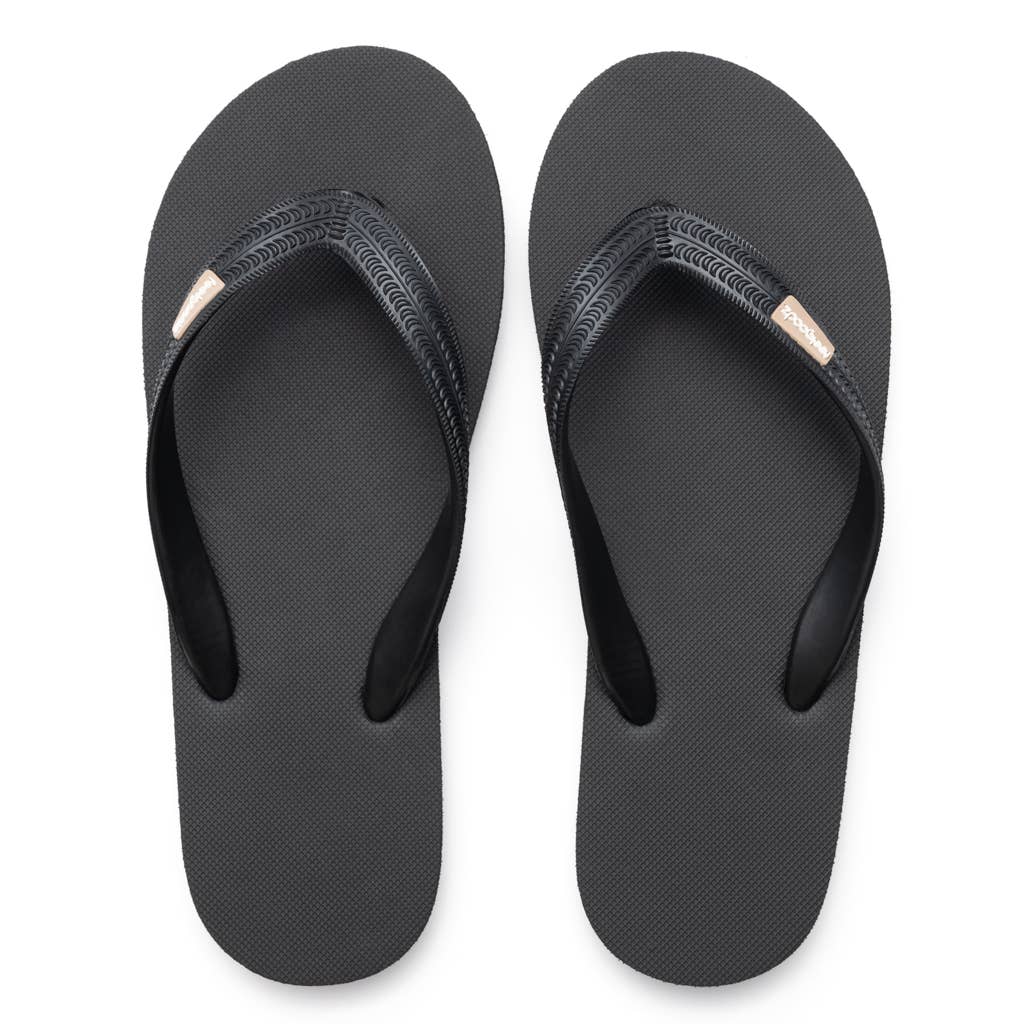 Women's Classicz Core Stellar | Black Rubber Flip Flops