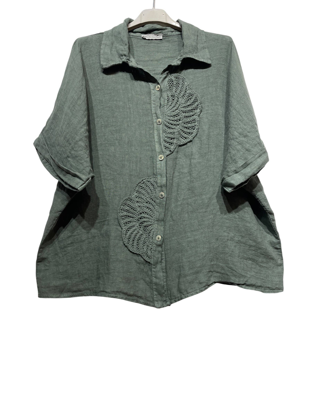 RELAXED AND MODERN LOOSE SHIRT IN LINEN WITH EMBROIDERY
