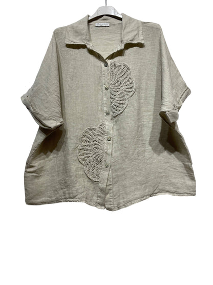 RELAXED AND MODERN LOOSE SHIRT IN LINEN WITH EMBROIDERY
